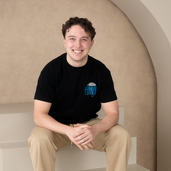 Sem - Employé au service financier