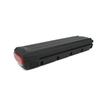 Sur cette photo, on peut voir la batterie complète E-Bike Vision Gazelle Innergy 36V 11.4Ah. La photo est prise d'un angle trois-quarts arrière de la batterie. Le feu arrière et le côté sont visibles.
