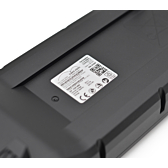 Photo en gros plan de l'étiquette à la partie inférieure de la batterie de vélo Bosch Powerpack 540 Performance/Active porte-bagages E-Bike Vision.