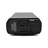 Gros plan de la connexion au vélo de la batterie de vélo Bosch Powerpack 540 Performance/Active porte-bagages E-Bike Vision.