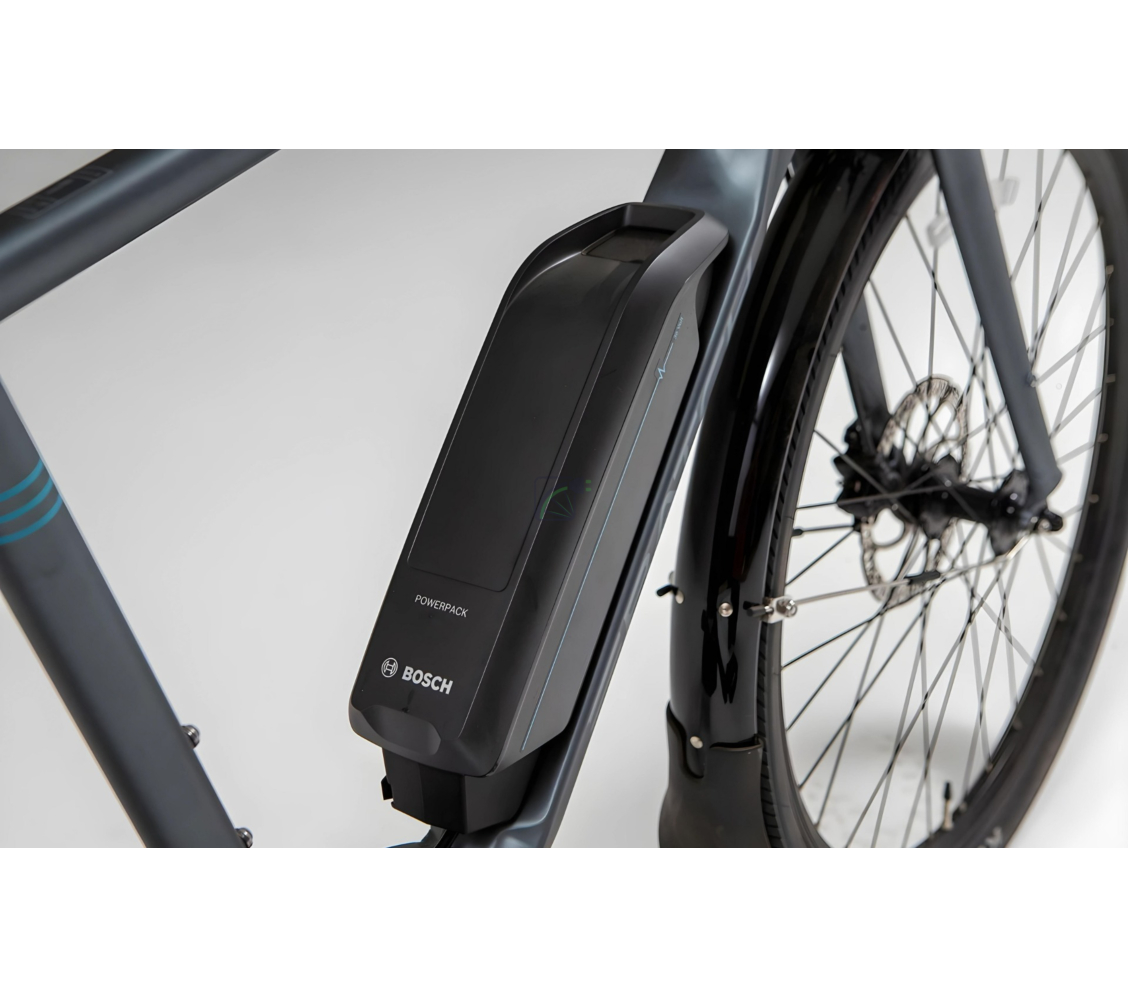 Le Bosch PowerPack 500 Active/Performance fixé sur le cadre d'un vélo électrique.