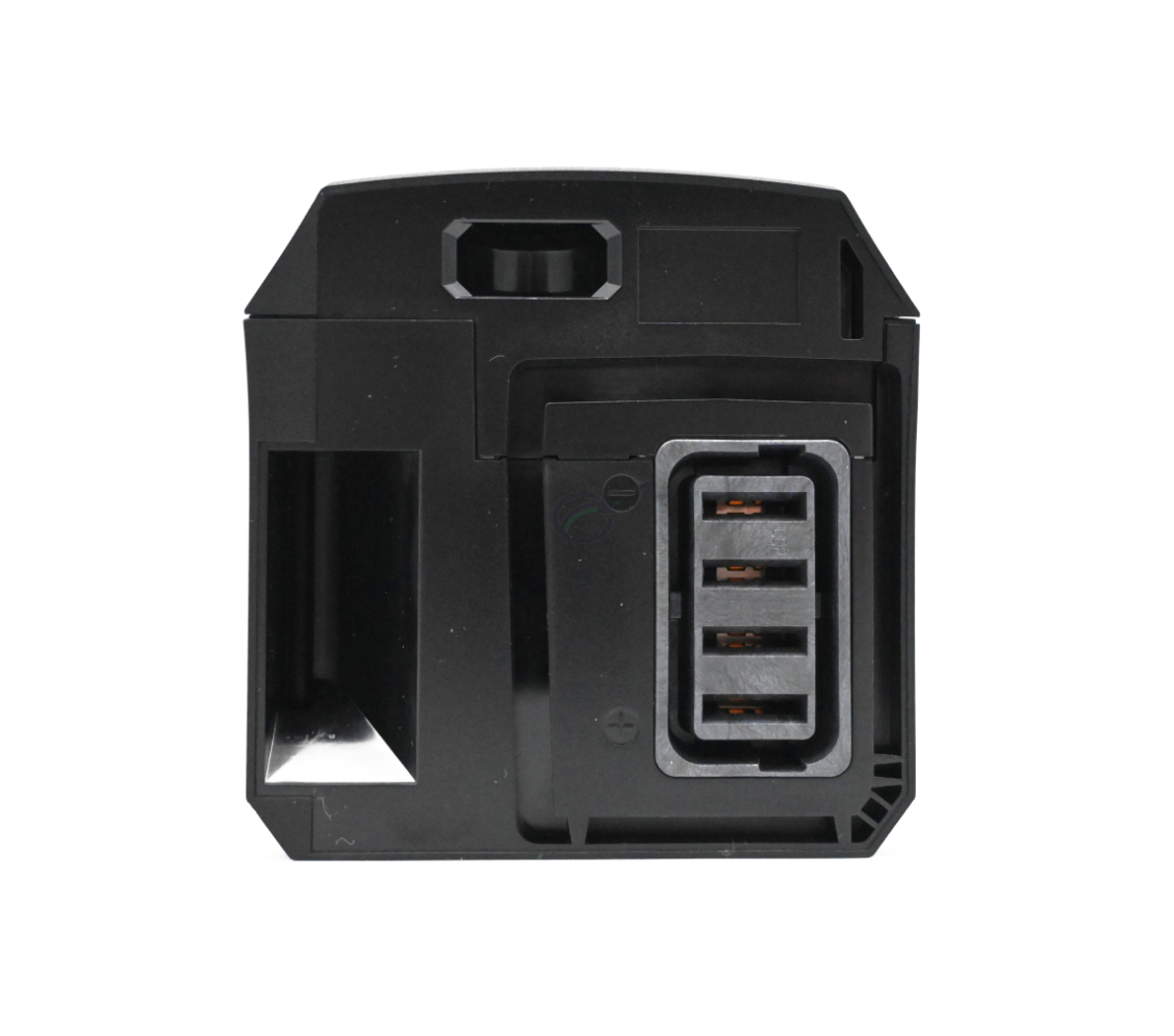 gros plan de l'arrière du Shimano BT-E6010 36V 11.6Ah où l'on peut voir l'orifice de charge pour le rechargement