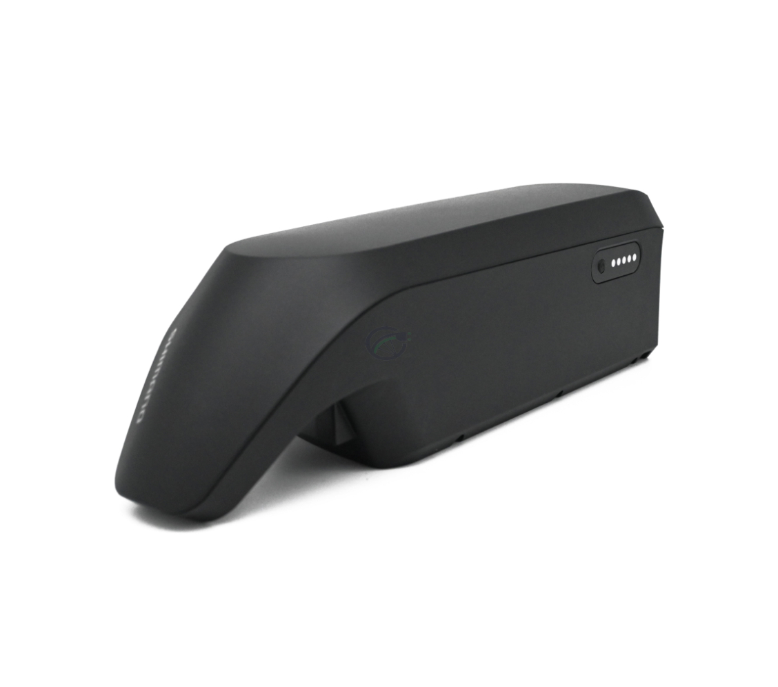 photo du Shimano BT-E6010 36V 11.6Ah de côté où l'on peut voir l'avant et l'indicateur de pourcentage de batterie