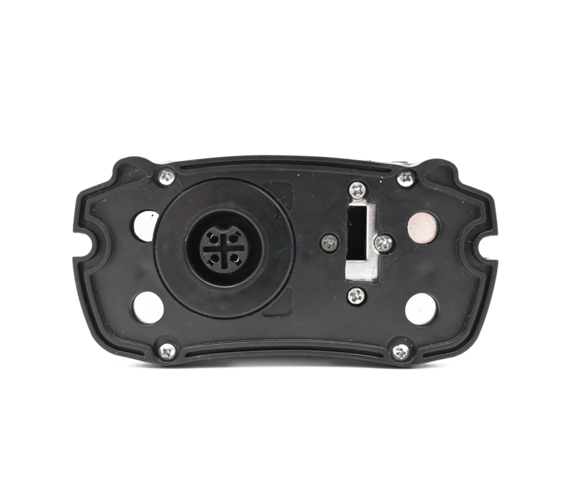 Un gros plan sur le connecteur de vélo d'une batterie Gazelle Innergy Gold.